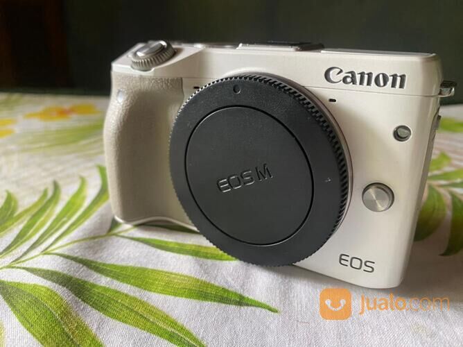 Canon EOS M3 + Lensa Tele Canon 55-250mm