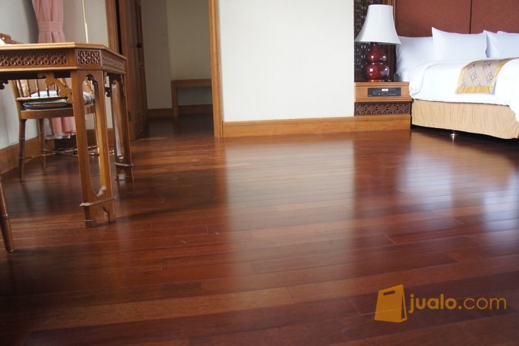 Lantai Kayu Parquet Solid Wood Flooring Jati Merbau Tangga Papan Decking kayu