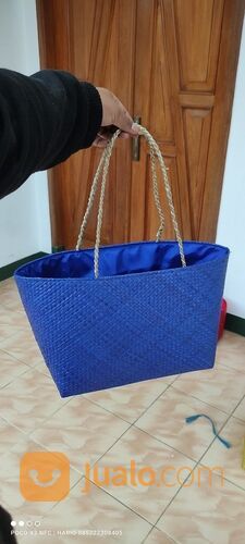 Tas parcel pandan aneka warna biru