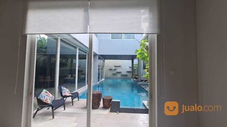 Rumah Mewah Modern Design Taman Golf Lippo Karawaci Full Furnished