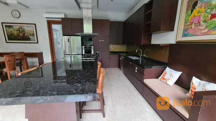 Rumah Mewah Modern Design Taman Golf Lippo Karawaci Full Furnished