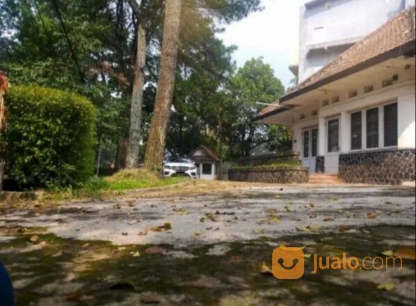 Luas besar jl Dr cipto pasir kaliki cicendo dkt IP dan tol pasteur
