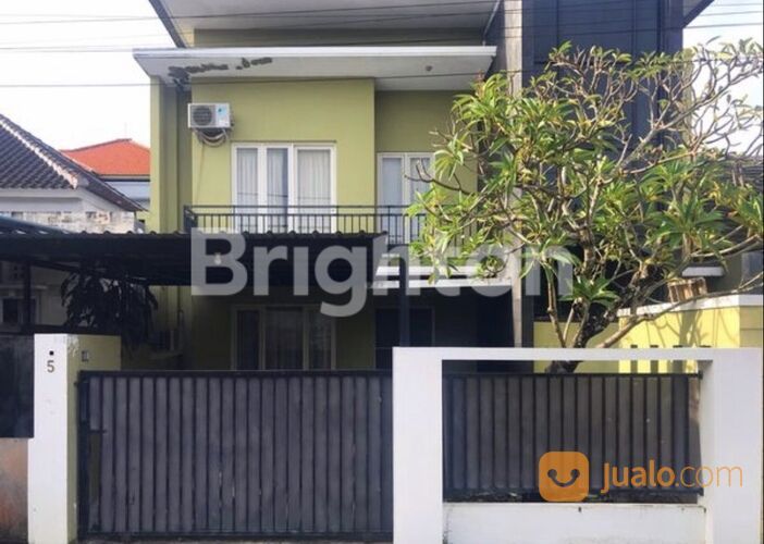 RUMAH MINIMALIS 2 LANTAI DI JALAN GUNUNG SALAK di Kota Denpasar, Bali