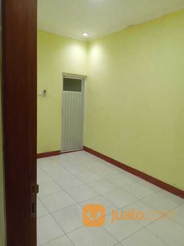 Rumah Cluster Aralia Harapan Indah Bekasi