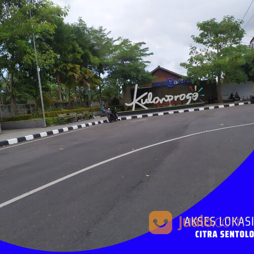 Tanah Kavling Sentolo; Selangkah Pabrik Tractor Quick