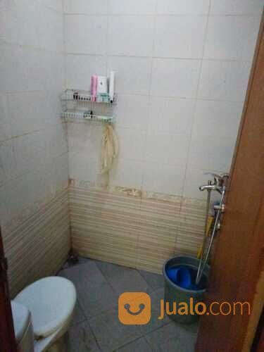 RUMAH DI KOMPLEK PASIR IMPUN