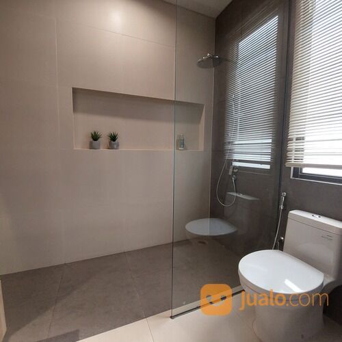 The Blizfield Uk. 10x18 Rumah Mewah Bagus Attic Room di BSD City