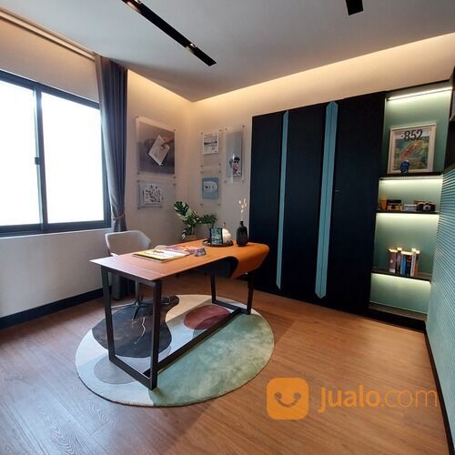 Rumah Modern Attic Room Nan Nyaman Cluster Leonora di Gading Serpong di ...