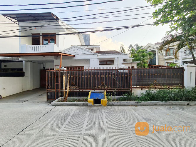Rumah Dekat Mall Kelapa Gading, Mall of Indonesia, RS Mitra Keluarga, RS Gading Pluit