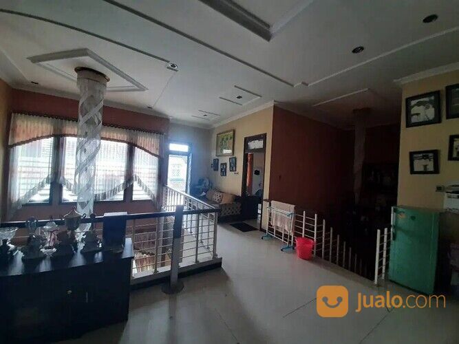 Rumah Mewah di Perumahan Garden Dian Regency Sidoarjo