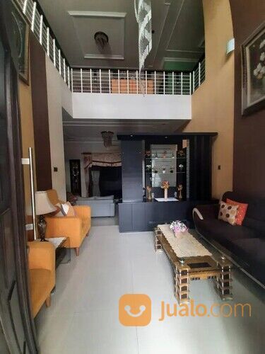 Rumah Mewah di Perumahan Garden Dian Regency Sidoarjo
