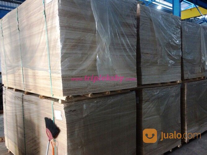 tebal 3mm 4mm 5mm 8mm 9mm 12mm 15mm 18mm Triplek Plywood Surabaya cor proyek