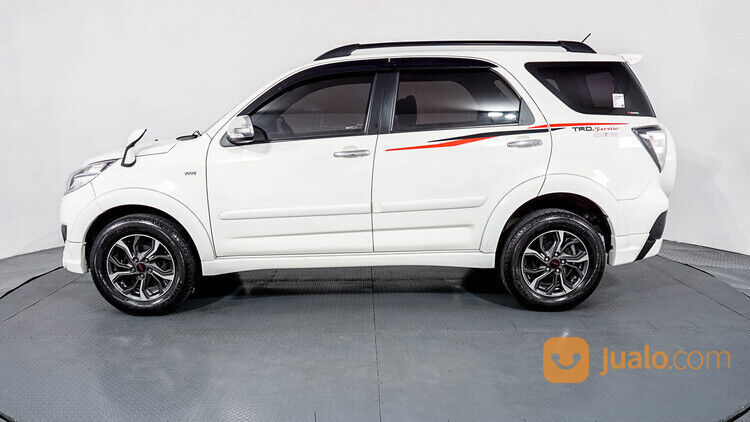 Rush Putih 2017: Mengurai Detail, Kelebihan, Kekurangan, dan Harga Jual Kembali