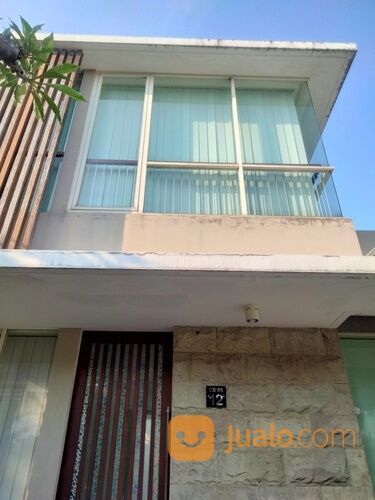 Rumah CitraSun Garden Jogja 2 lantai Jl Solo Km 10. Luas tanah 162 m2. Keamanan 24 Jam