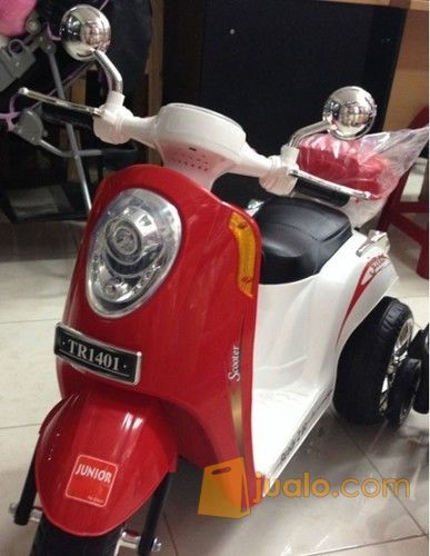  Motor  pake  Aki  model Scoopy Mojokerto Jualo