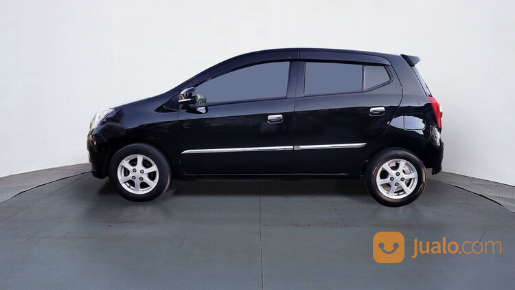 Daihatsu Ayla 1.0 X AT 2015 Hitam