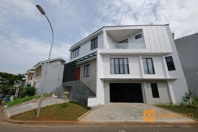 Rumah Mewah Furnished 3 Lantai Cluster Costarica Modernland Tangerang