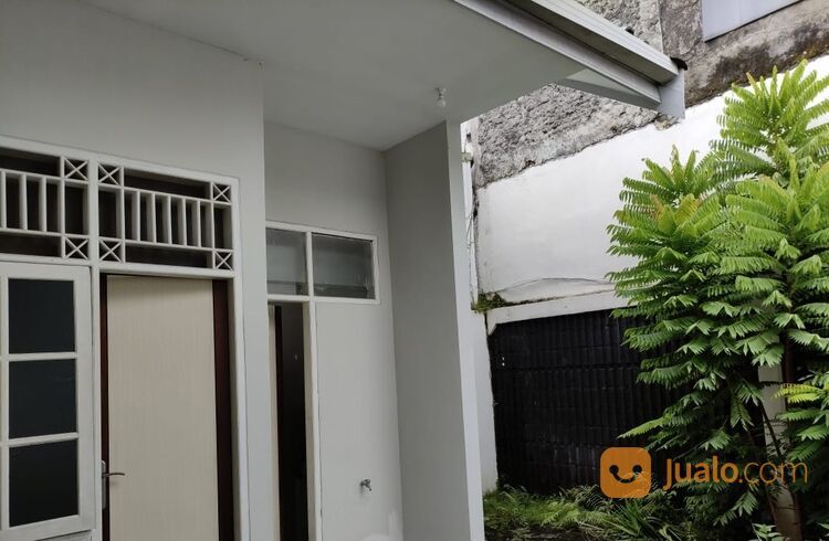 Rumah perum elit Permata Hijau Purwokerto dekat RS Elizabeth, Aston