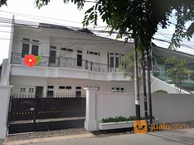 Rumah Klasik di lokasi strategis Rawa Domba Duren Sawit, Kalimalang, Jakarta timur