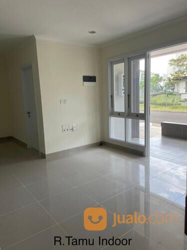 Rumah 2 Lantai Cluster Rossini Summarecon Serpong