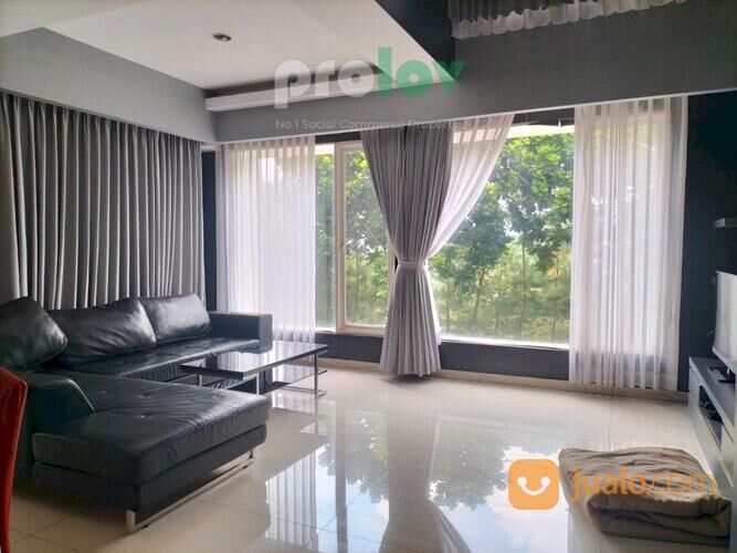 LANGKA Rumah Hook Mewah 4 Lantai Full Furnish di Dago Pakar Resort Harga Promo