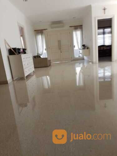 Komplek Taman Permata Millenium Lippo Karawaci Rumah Semi Furnished