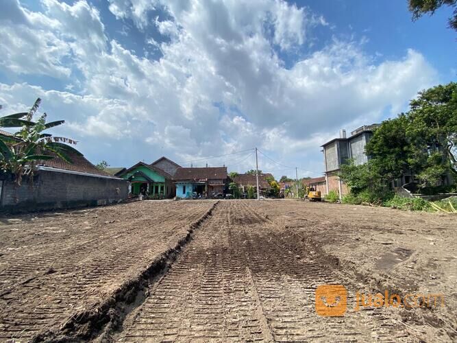Dekat ringin purwomartani tanah siap bangun di kalasan
