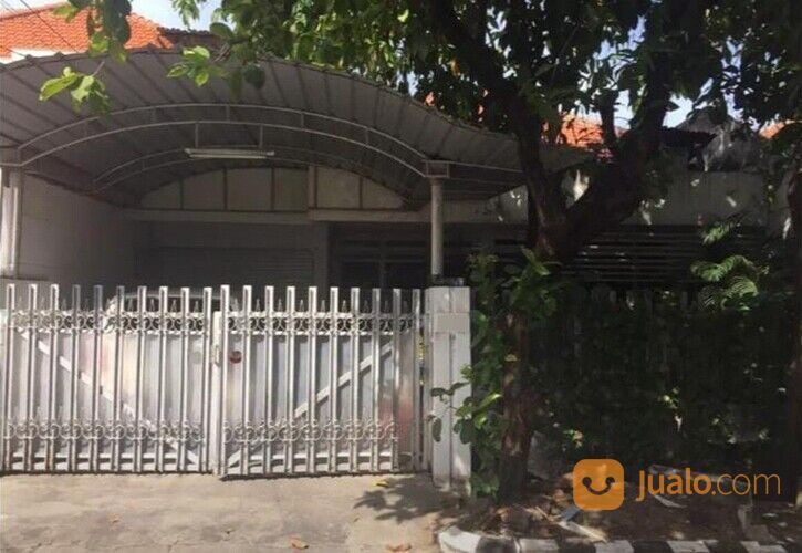 Rumah Murah Daerah Perumahan Gubeng di Jalan Barata Jaya