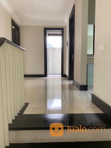 Rumah Graha Family Wiyung Surabaya Full Furnished