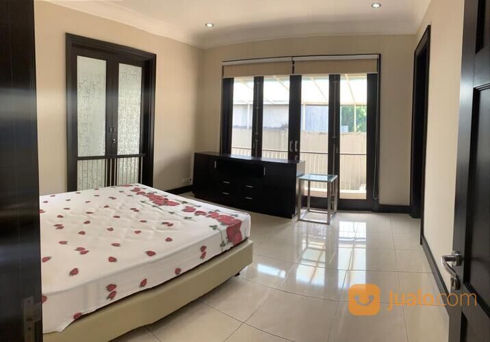 Rumah Graha Family Wiyung Surabaya Full Furnished