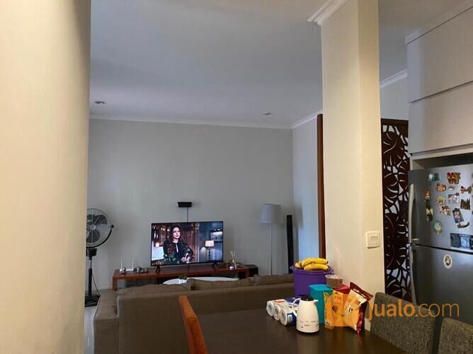 RUMAH TERAWAT DI CLUSTER SAMARA VILLAGE GADING SERPONG