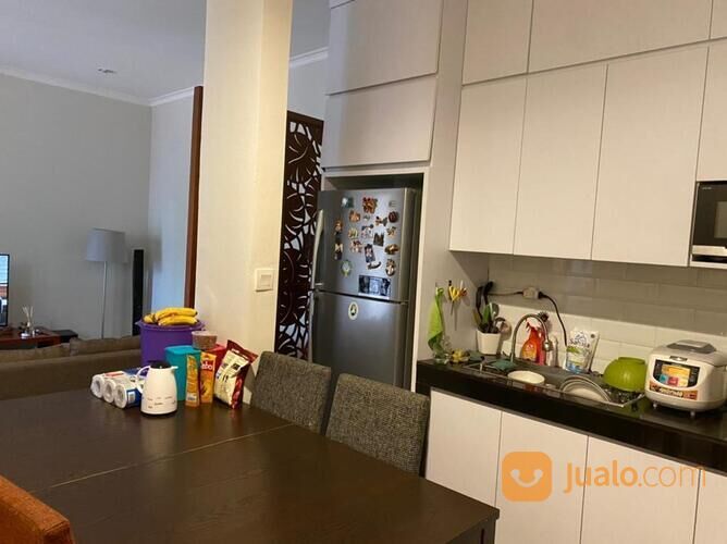 RUMAH TERAWAT DI CLUSTER SAMARA VILLAGE GADING SERPONG