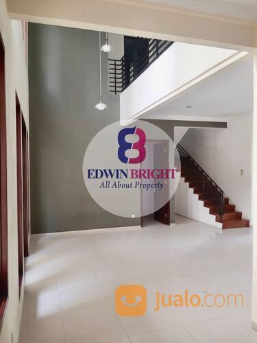 RUMAH BAGUS 2 LANTAI PINGGIR JALAN DI RIVER PARK BINTARO SEKTOR 8 BINTARO JAYA