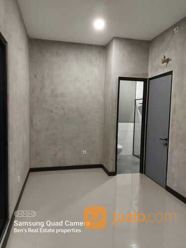 Rumah Cantik 2 Lantai Perumahan Nusa Loka BSd City