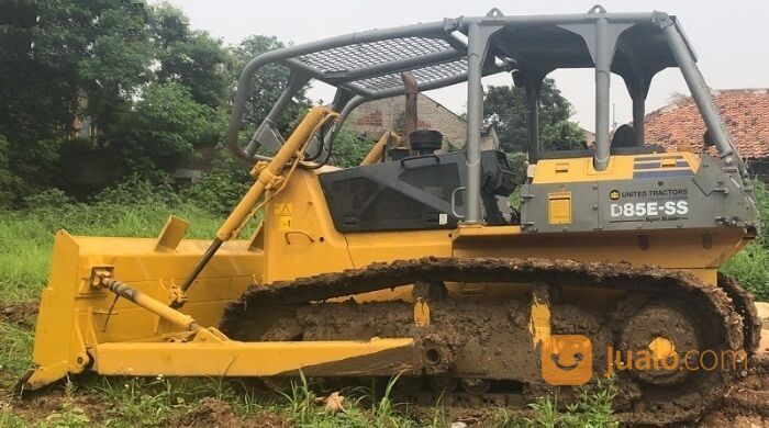 Bulldozer Komatsu D85ESS-2 Tahun 2018