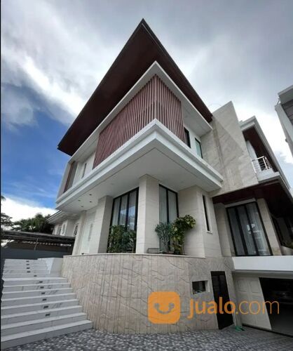Rumah South Emerald Mansion Citraland Surabaya- PRIVATE ROOFTOP +Lift + MARMER + Garasi 6 Mobil