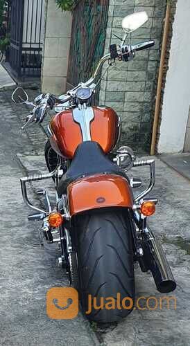 HARLEY BREAKOUT CVO 2019 FULL PAPER