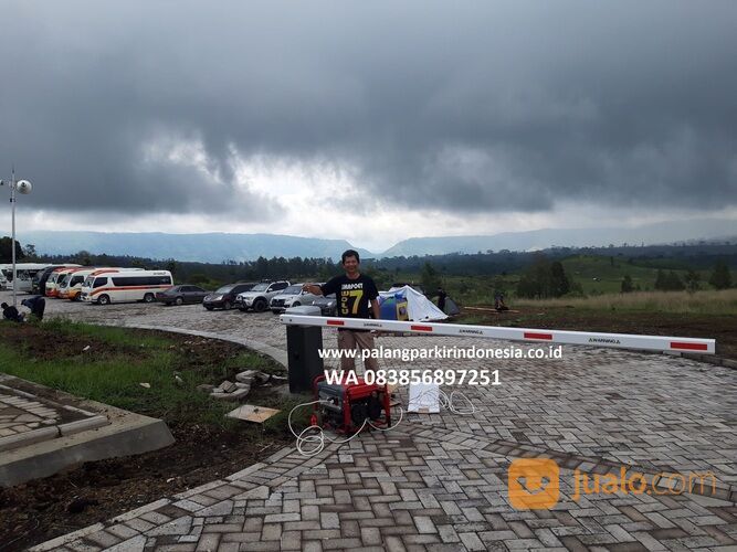 Palang Parkir, Portal Otomatis, Barrier Gate Murah Garansi System Manlee