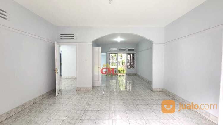 RUMAH BELANDA TERAWAT BAGUS MURAH