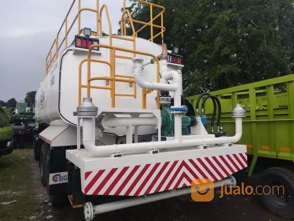 Hino Ranger Euro 4 FM 280 JD 6x4, Dump Truk 24m3 - 28m3 & Water Truk 20KL (Kondisi Baru)