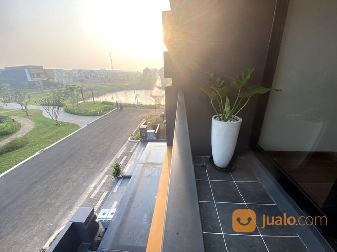 Rumah view Danau Tipe 9 Mozart symphonia summarecon gading serpong