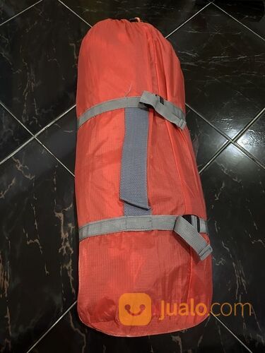 Tenda Camping Arei Arjuno B Merah Kapasitas 4 Orang