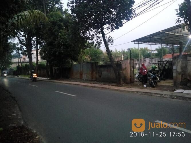 Tanah di jalan timbul Jagakarsa