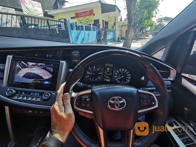 Toyota Innova Venturer 2.4 Diesel AT 2019