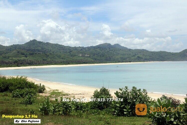 Tanah Tepi Pantai Pasir Putih di Pengantap Lombok