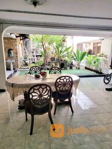 Rumah Strategis Banget di Depan Tebet Eco Park Jakarta Selatan