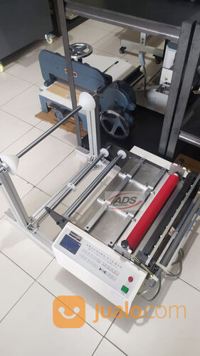MESIN PEMOTONG BAHAN PLASTIK SISTEM OTOMATIS ROLL TO ROLL TIPE TERBARU