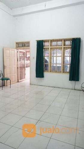 Rumah Jalan Kapten Sumarsono Gang Persatuan Medan