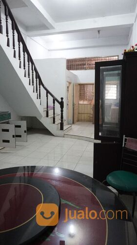 Rumah Jalan Kapten Sumarsono Gang Persatuan Medan