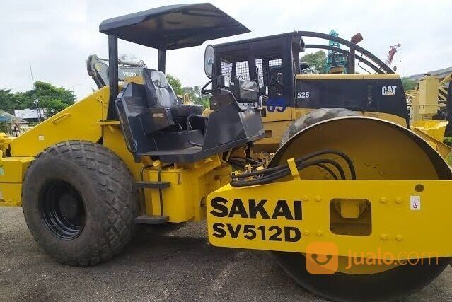 Vibro / Compactor Sakai SV512D tahun 2013